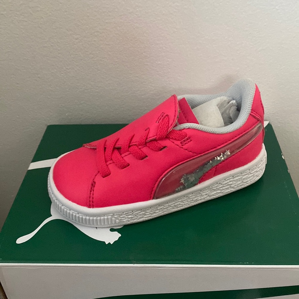 I am selling two size 6c girls gym shoes.